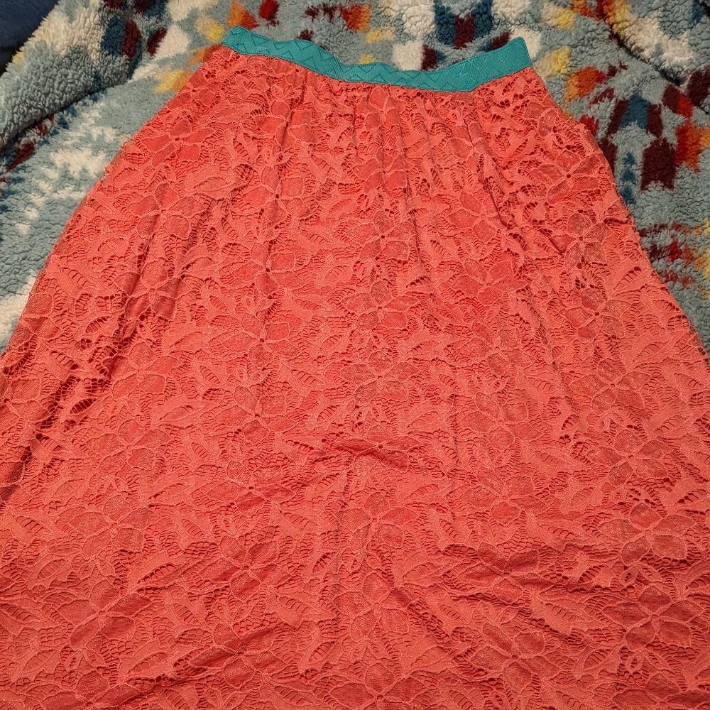 LuLaRoe Lucy skirt